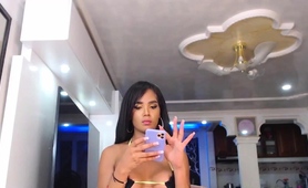 Perfect Ten Latina Tgirl Princesitaxxx On Webcam 3
