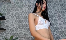 Super Sexy Brunette Tgirl Marihana On Webcam 3