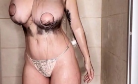 Voluptuous Webcam Milf Washing Her Sexy Curves In The Shower